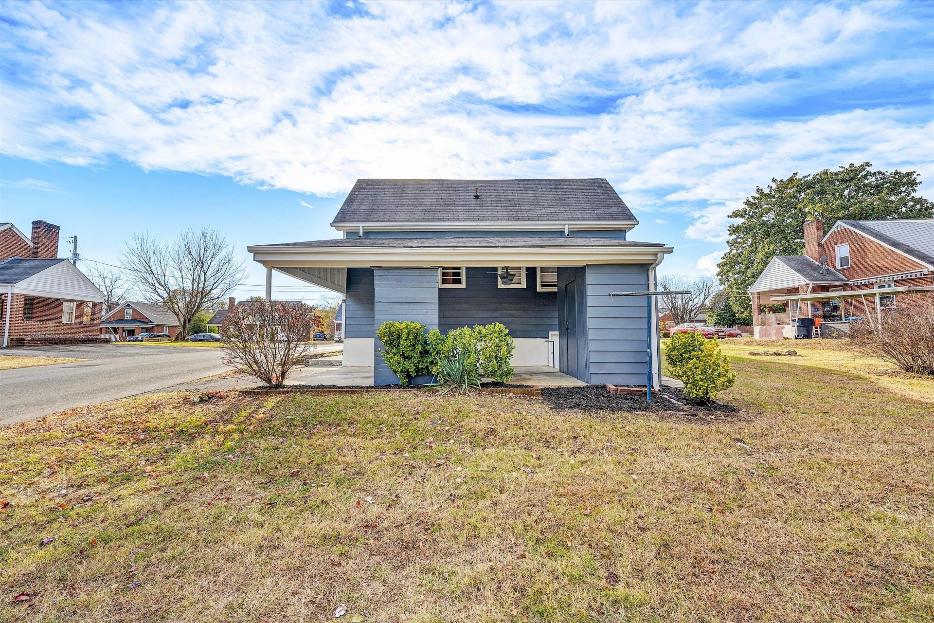3203 Roundhill AVE - Photo 11