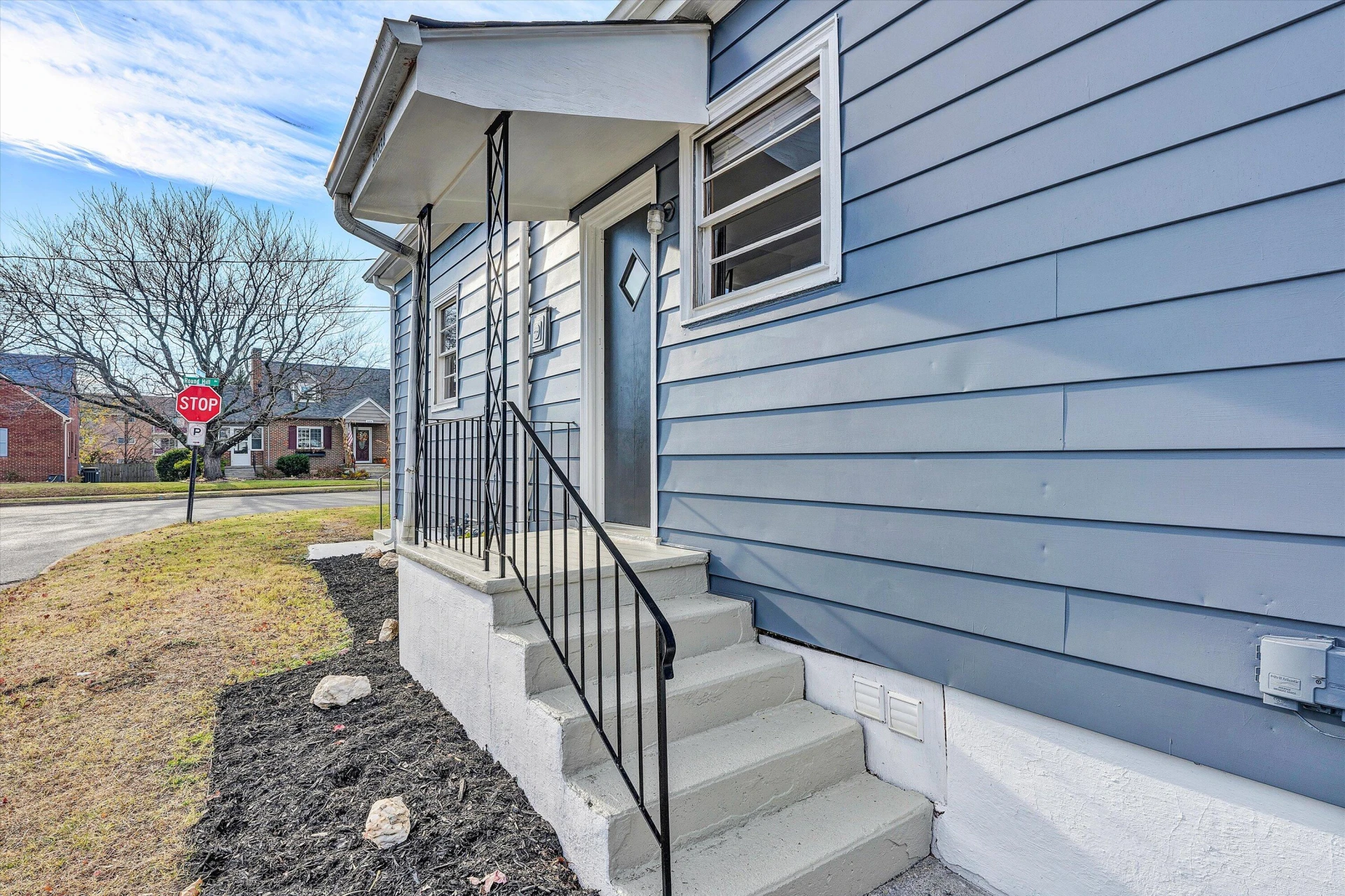 3203 Roundhill AVE - Photo 12