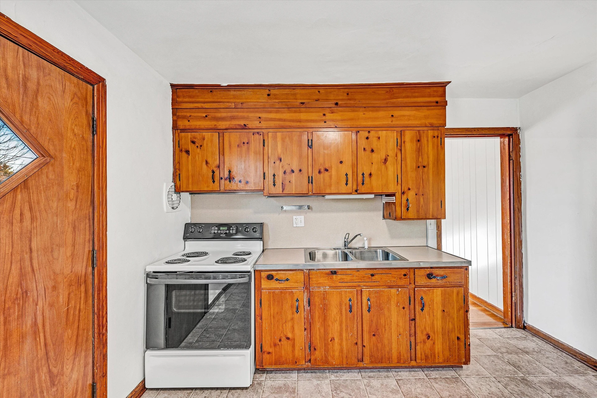 3203 Roundhill AVE - Photo 15