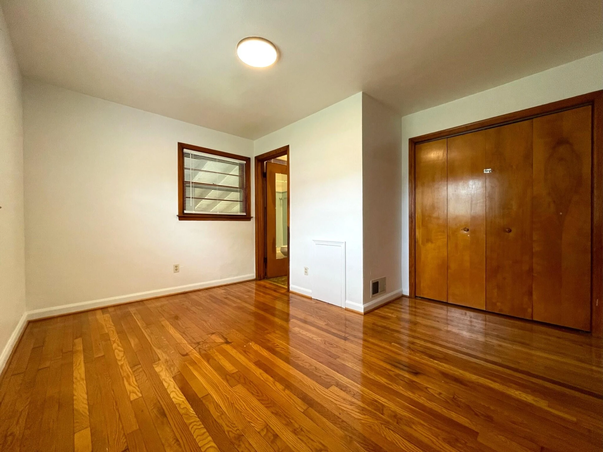 3203 Roundhill AVE - Photo 29