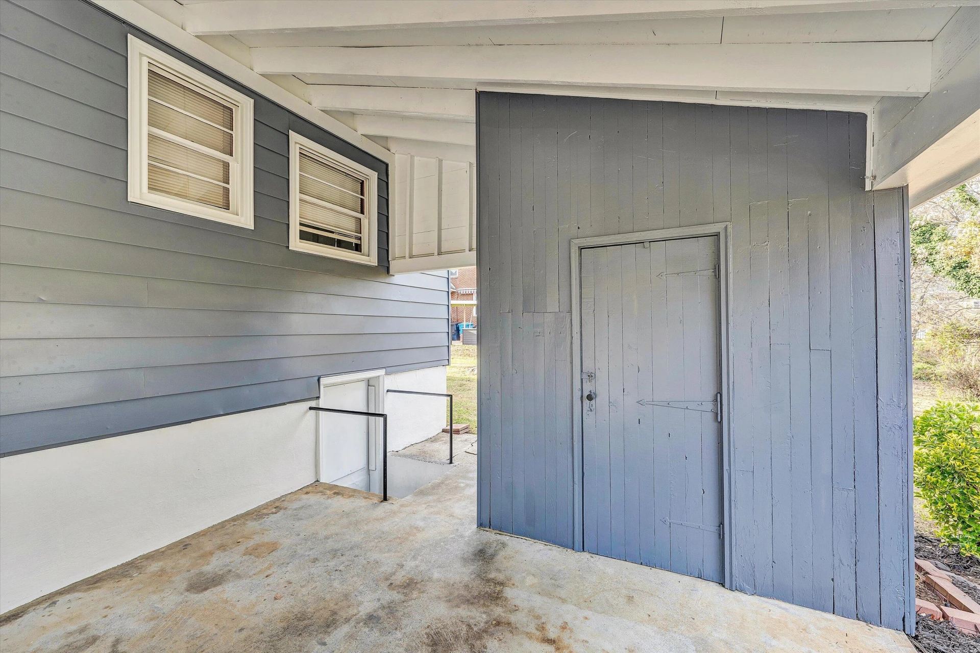 3203 Roundhill AVE - Photo 7