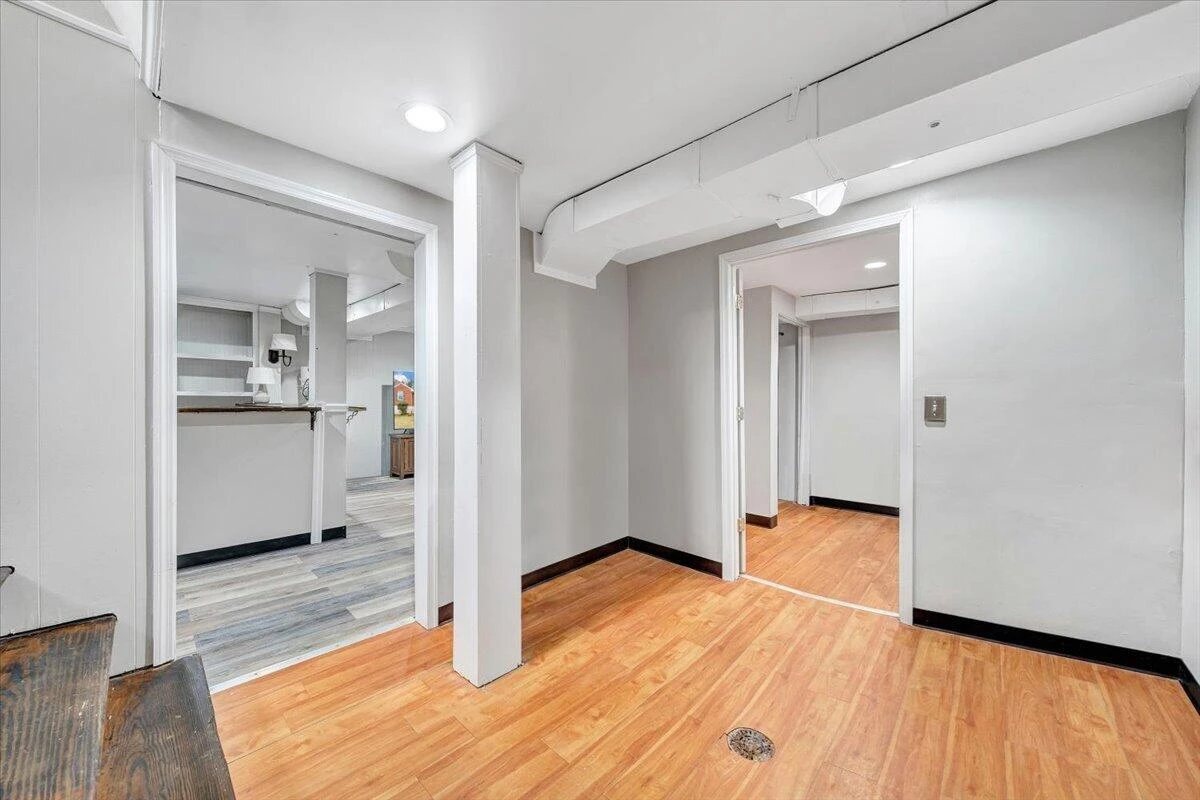 2508 Alberta AVE - Photo 31