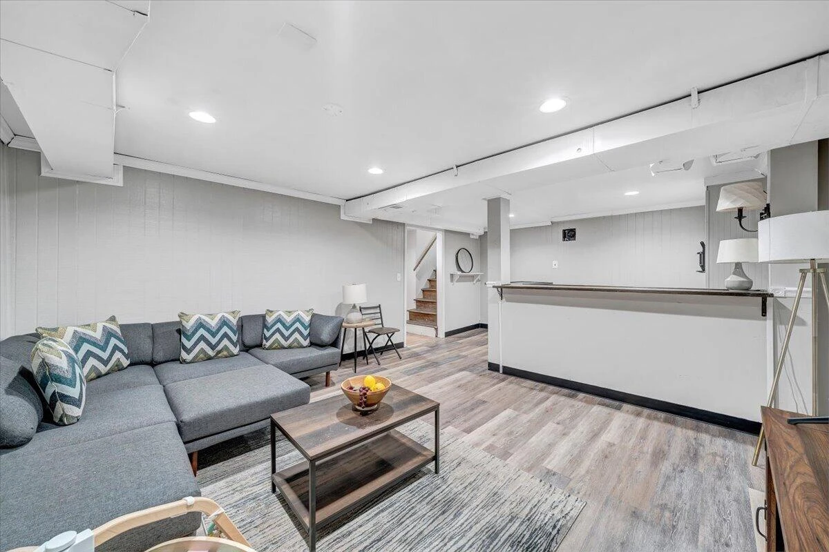 2508 Alberta AVE - Photo 34