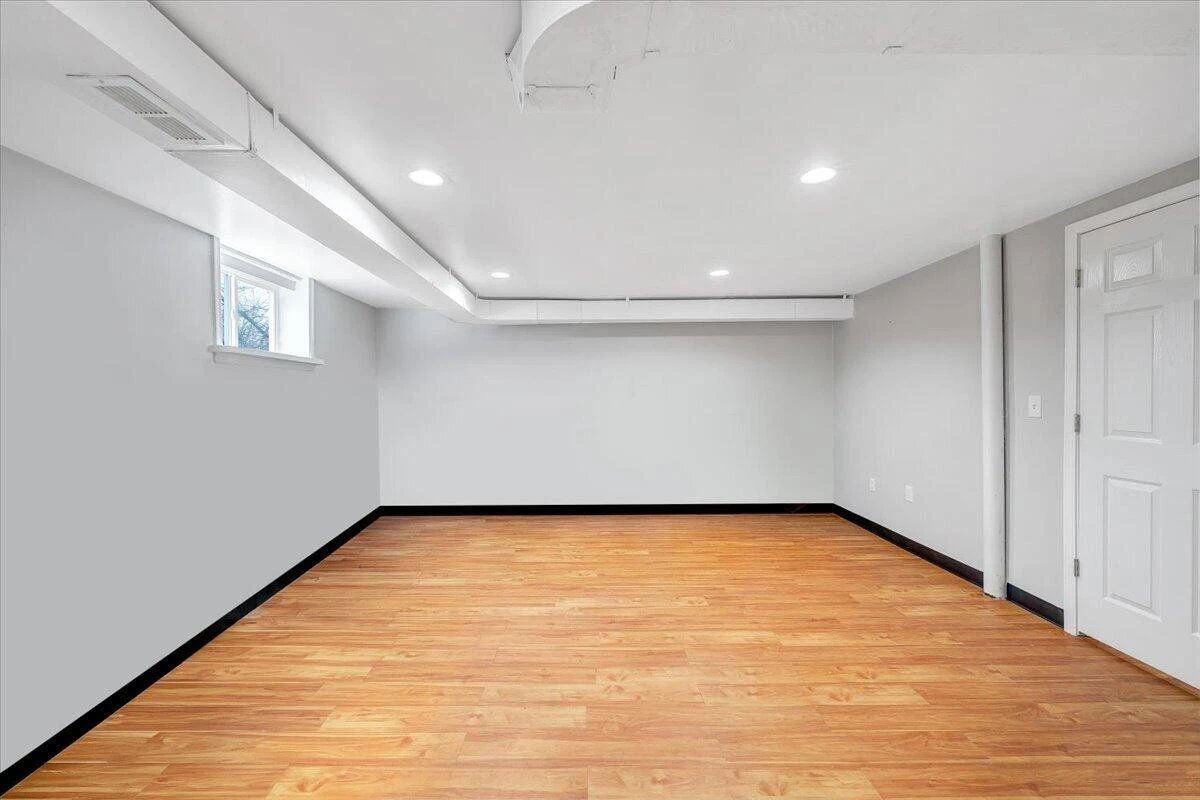2508 Alberta AVE - Photo 37