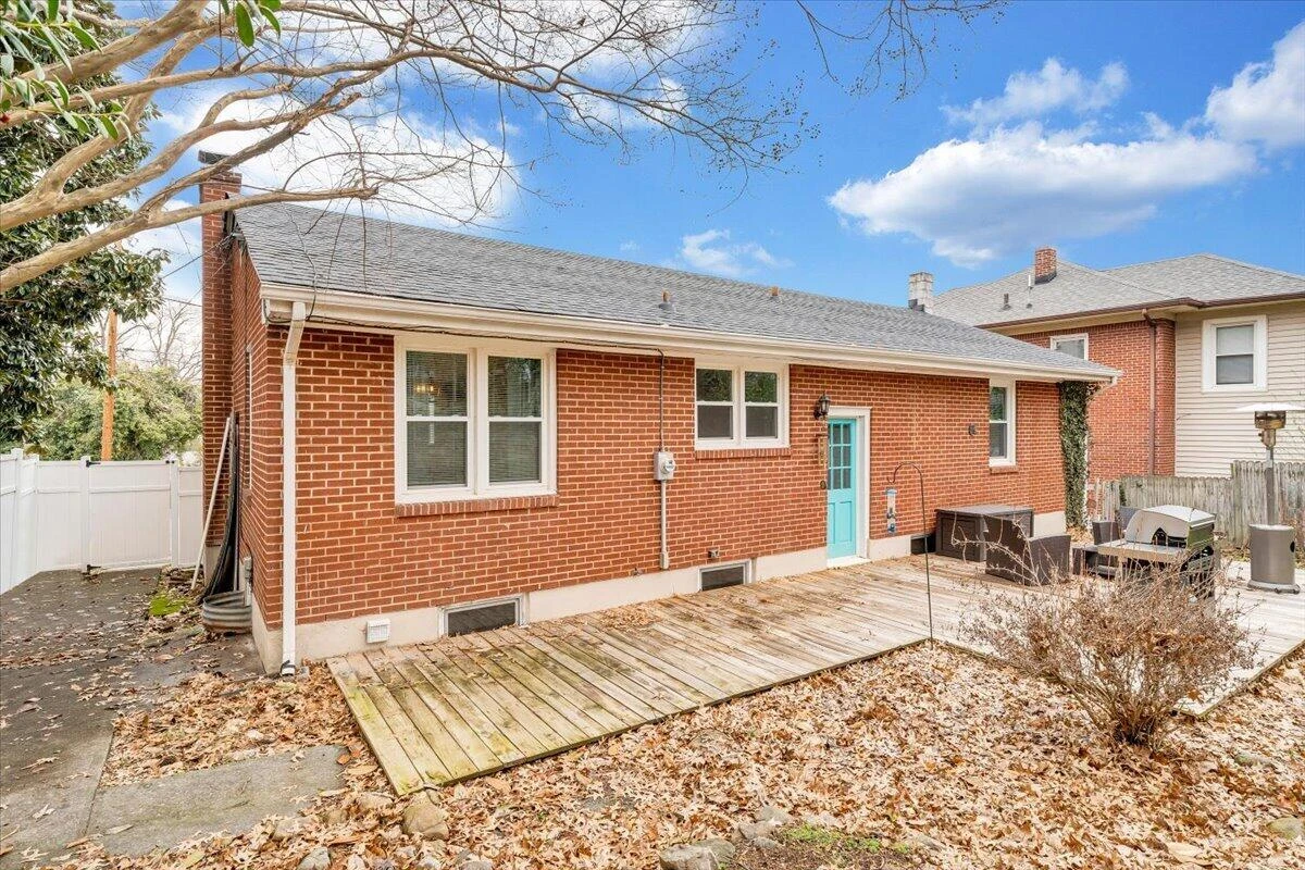 2508 Alberta AVE - Photo 47