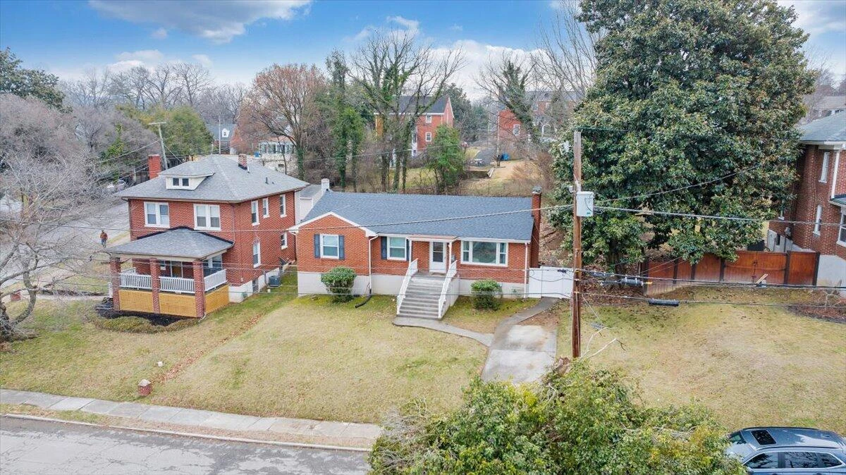 2508 Alberta AVE - Photo 73