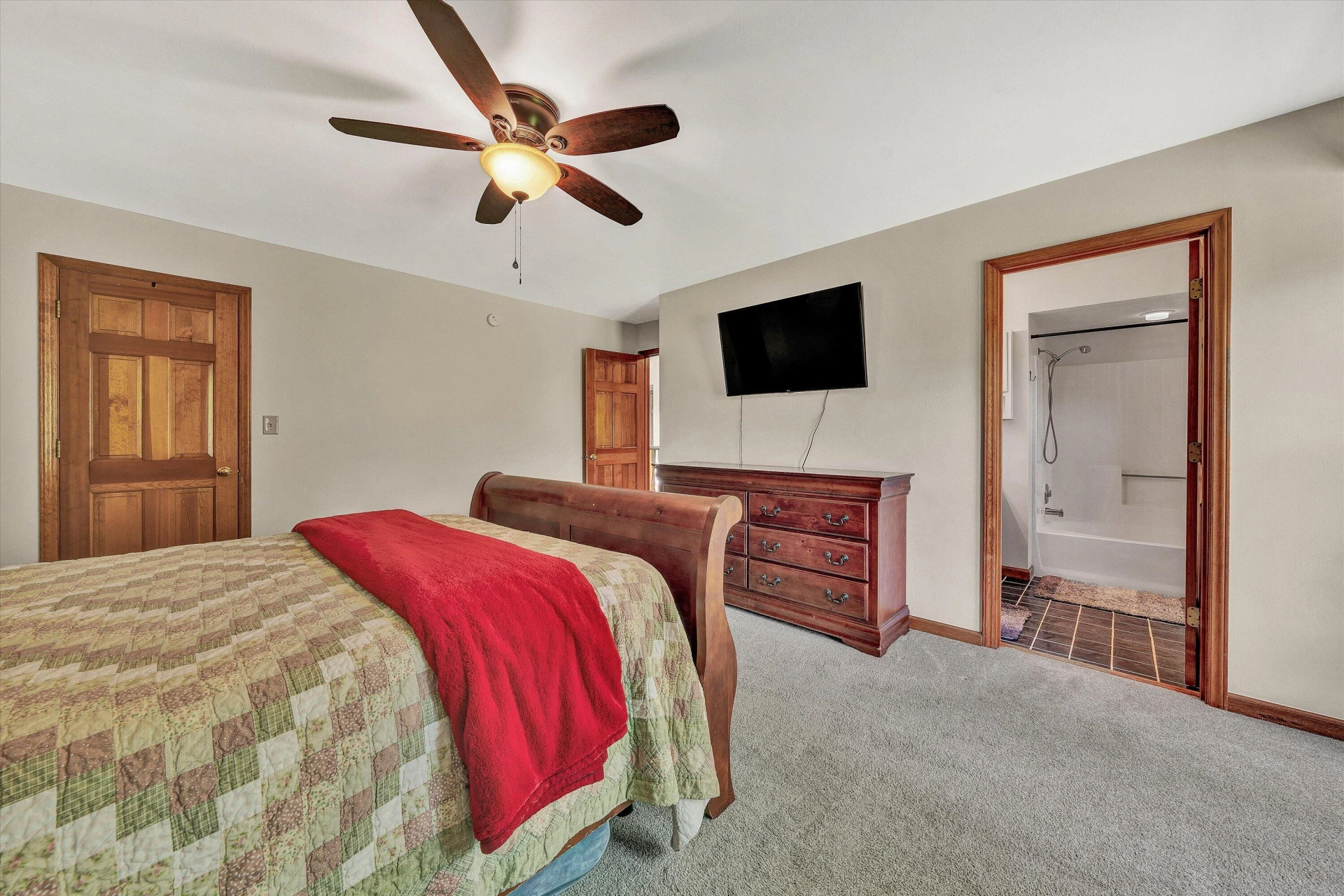 7835 Forest Edge DR - Photo 26