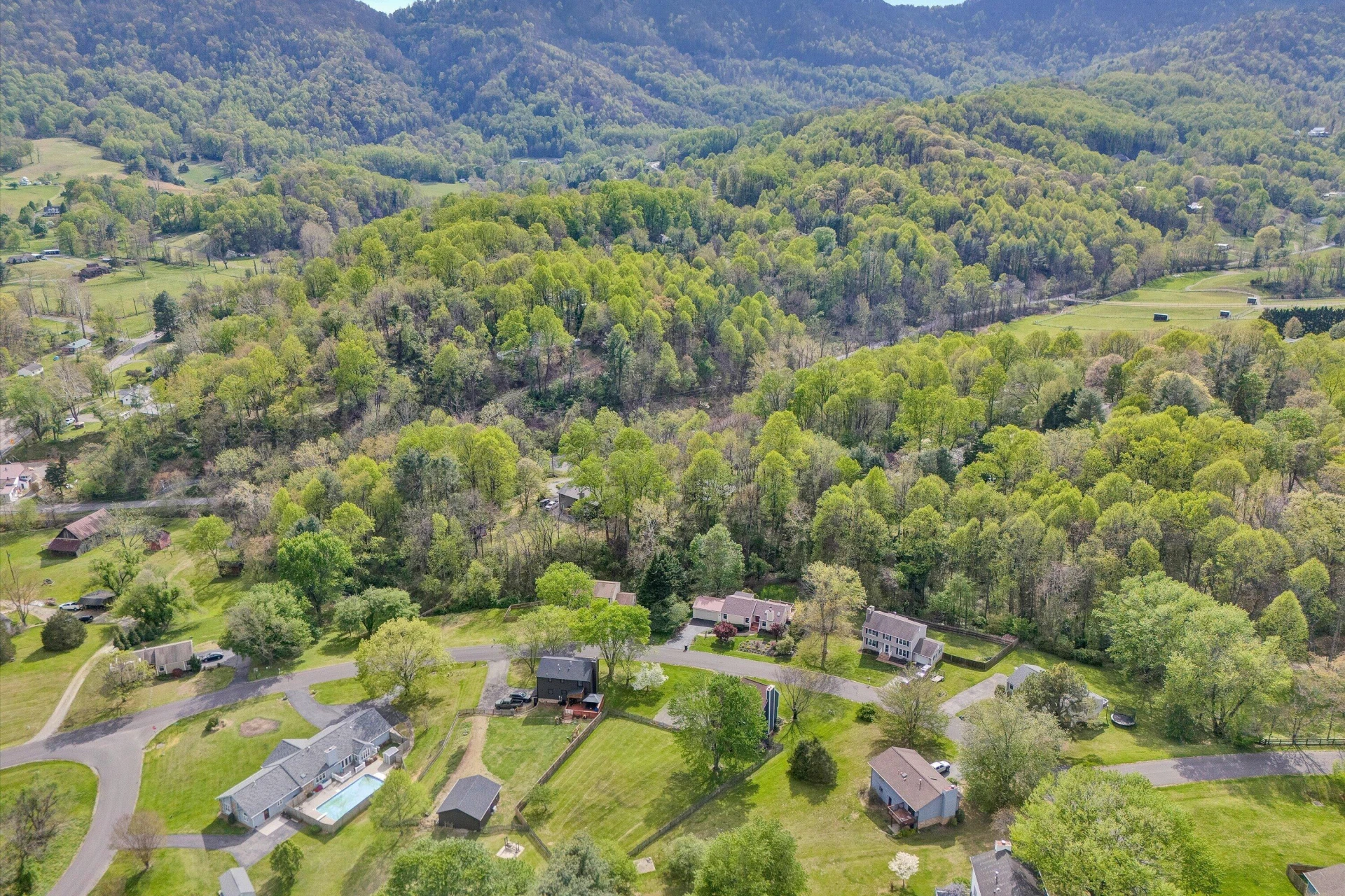 7835 Forest Edge DR - Photo 46