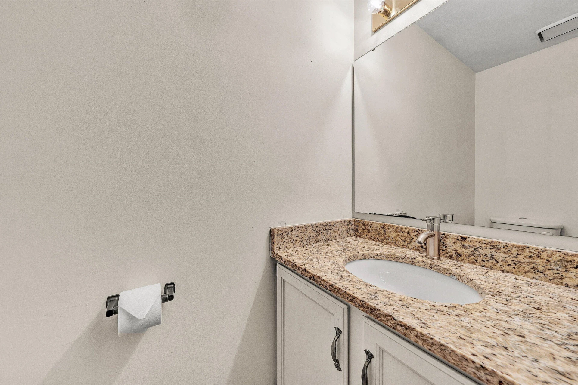 7835 Forest Edge DR - Photo 12