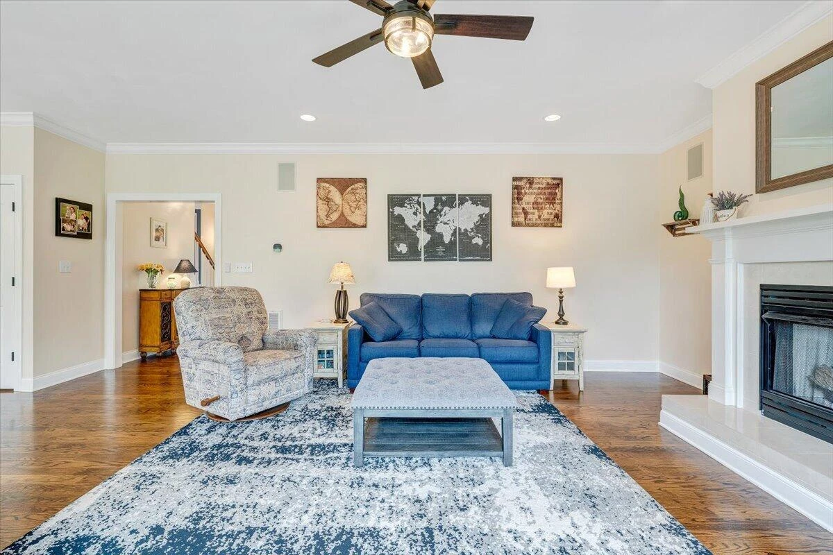 580 Scarlet DR - Photo 18