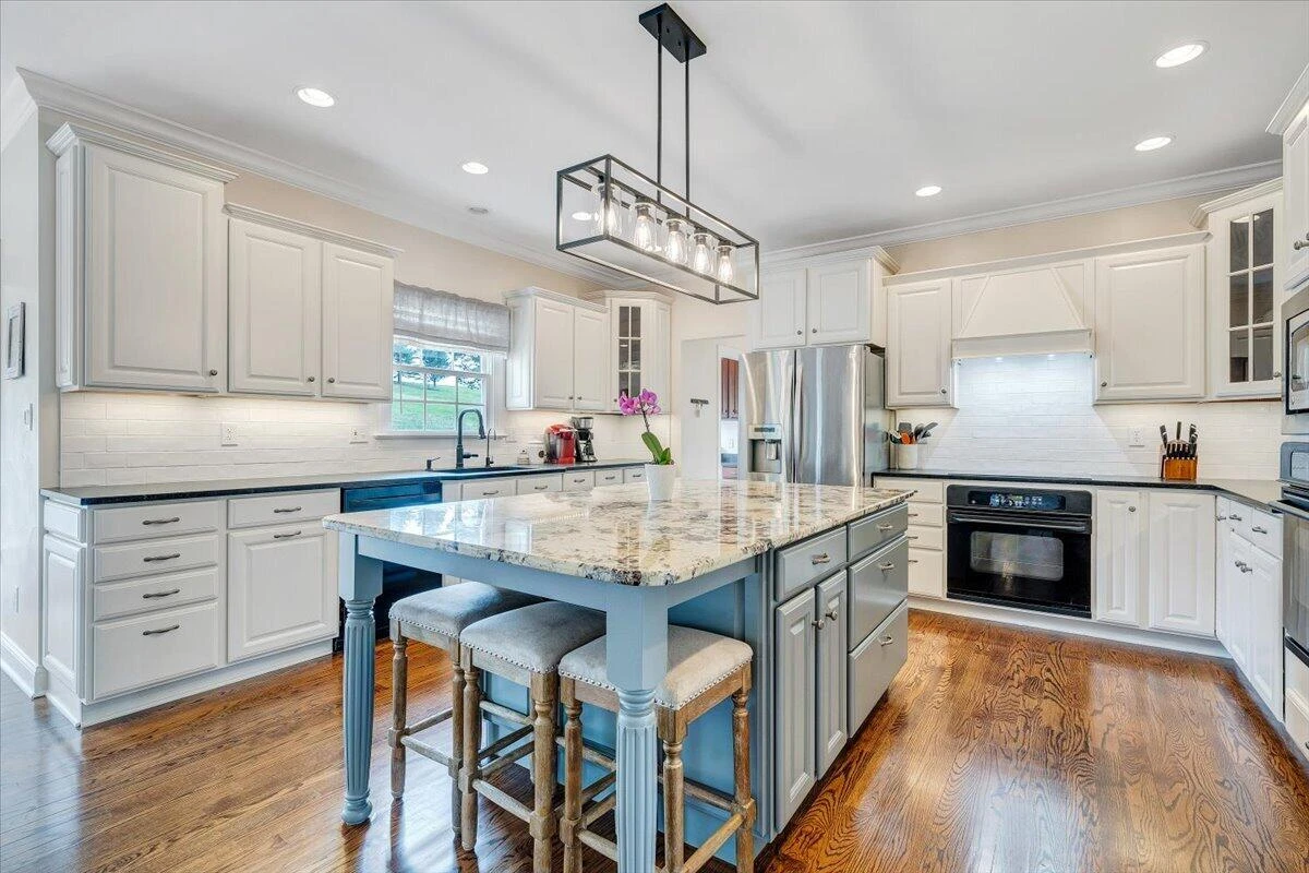 580 Scarlet DR - Photo 23
