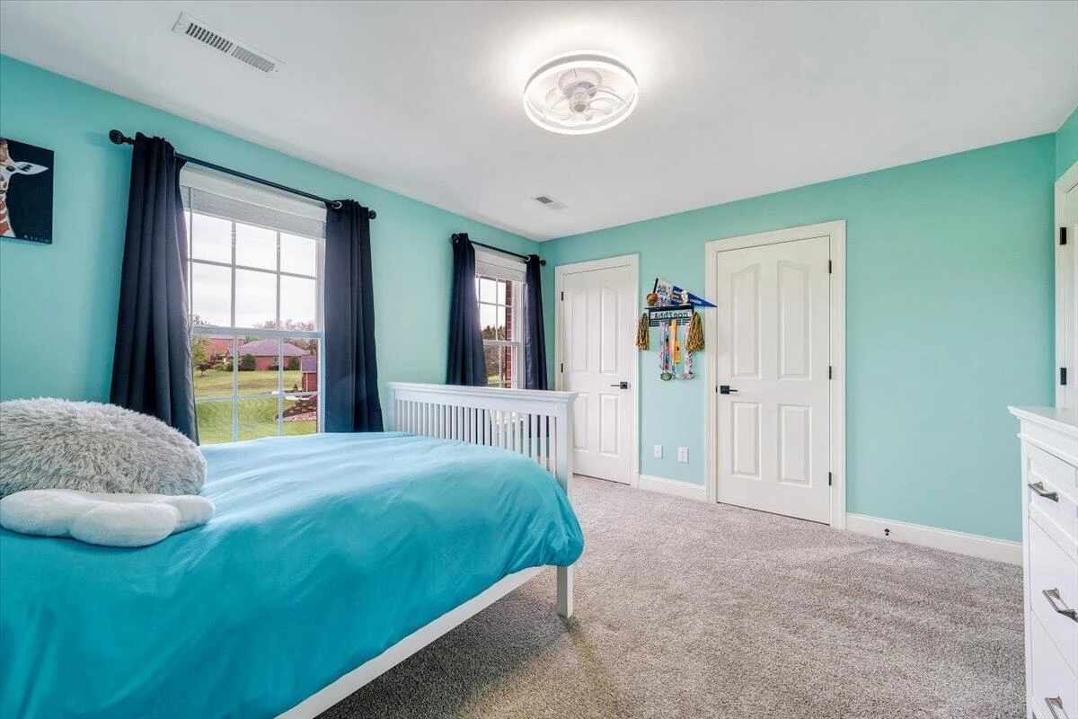 580 Scarlet DR - Photo 36