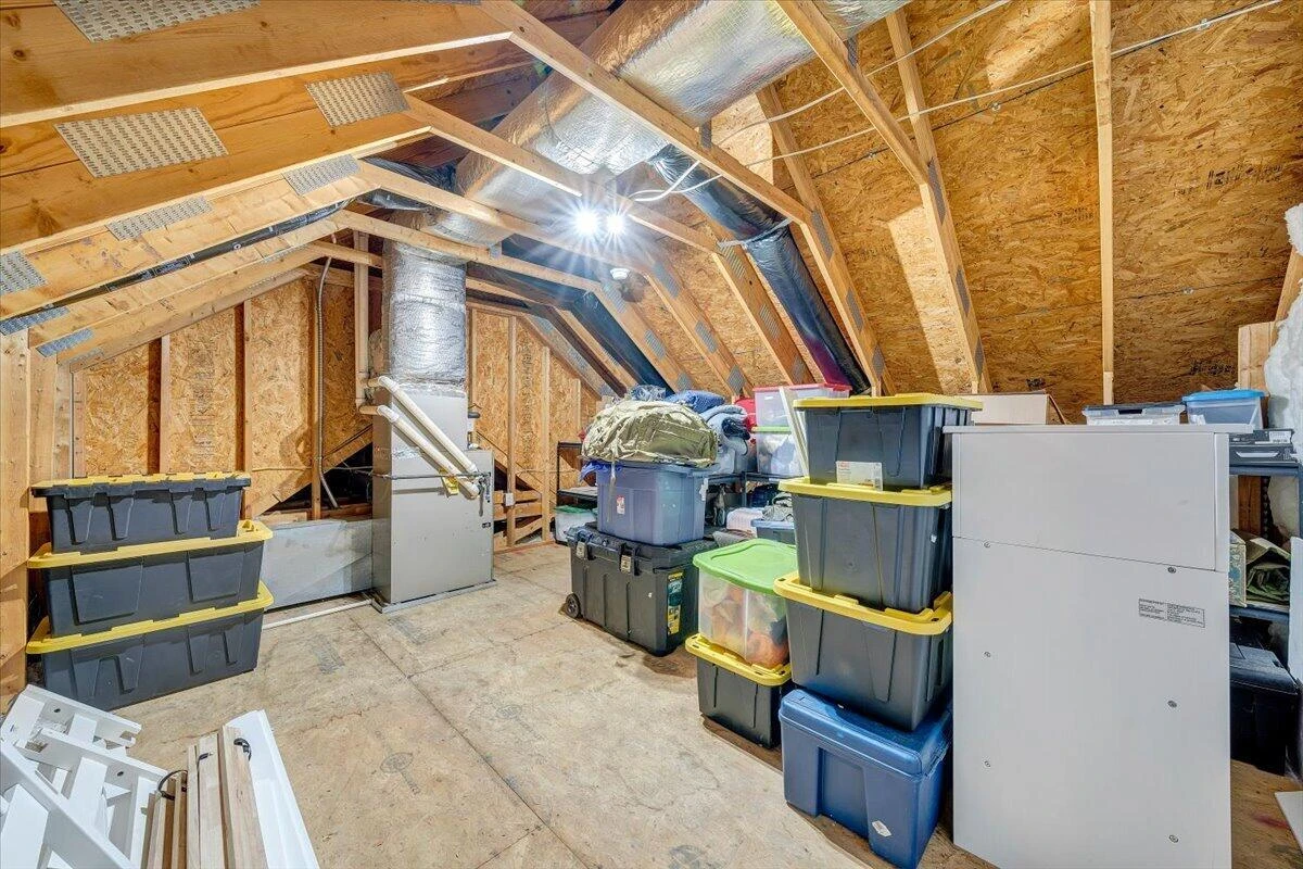580 Scarlet DR - Photo 47