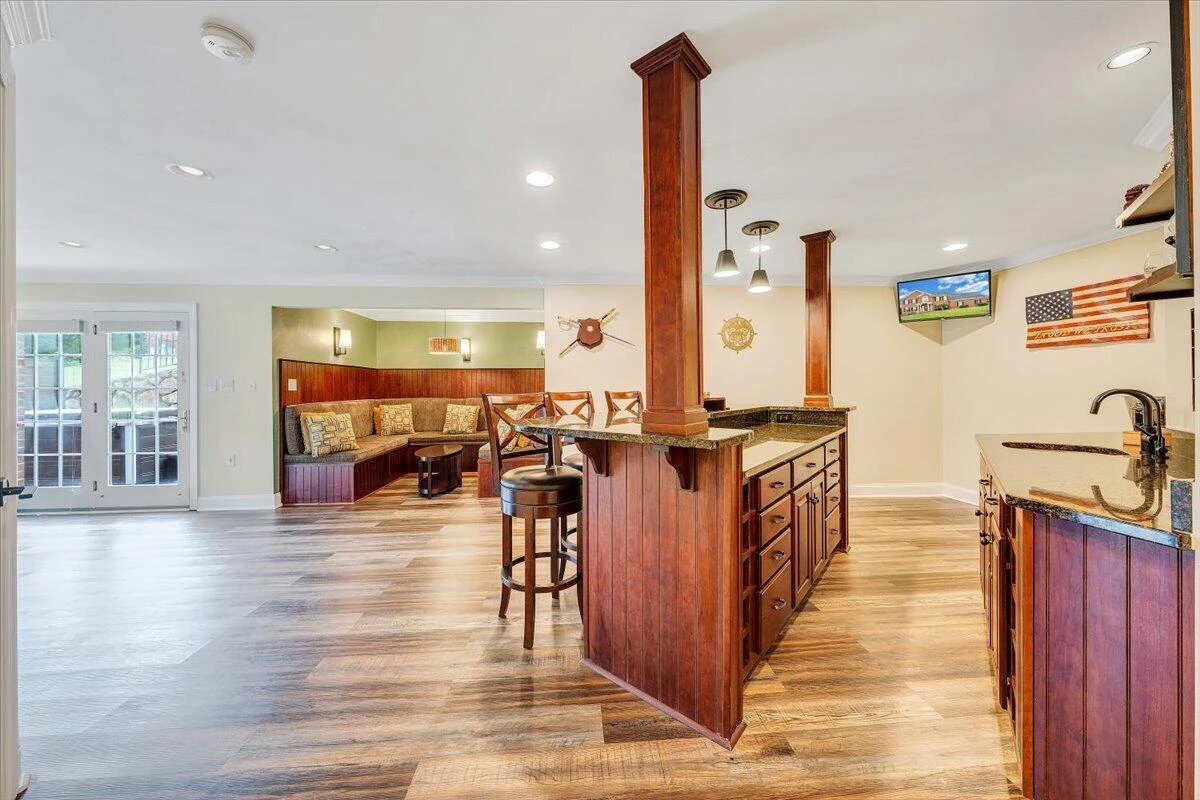 580 Scarlet DR - Photo 48