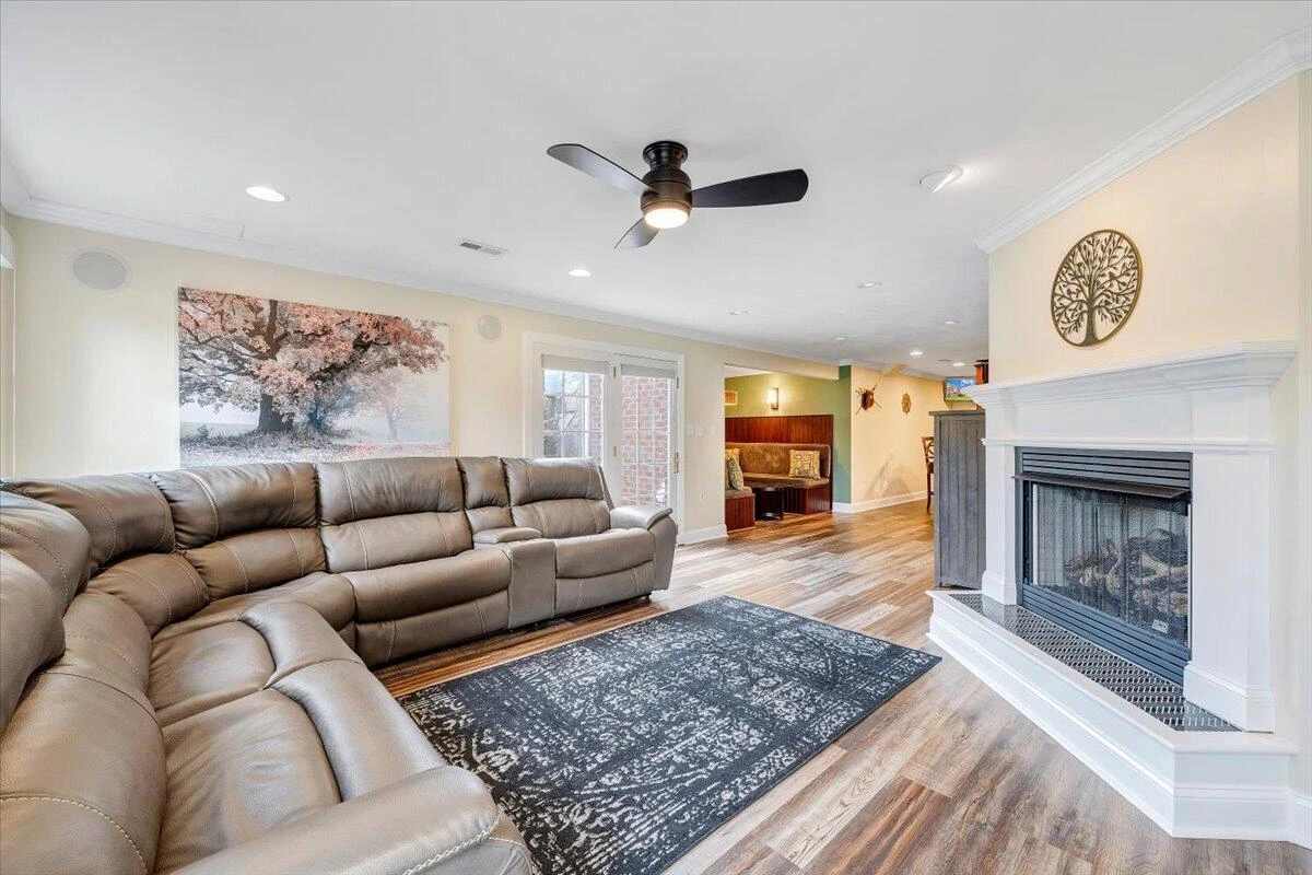 580 Scarlet DR - Photo 56