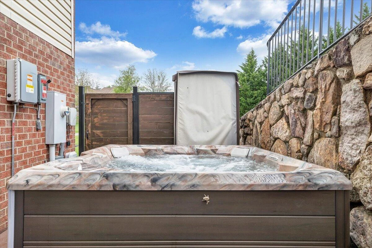 580 Scarlet DR - Photo 62
