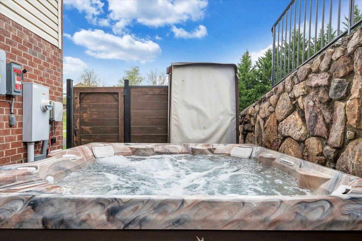 580 Scarlet DR - Photo 63