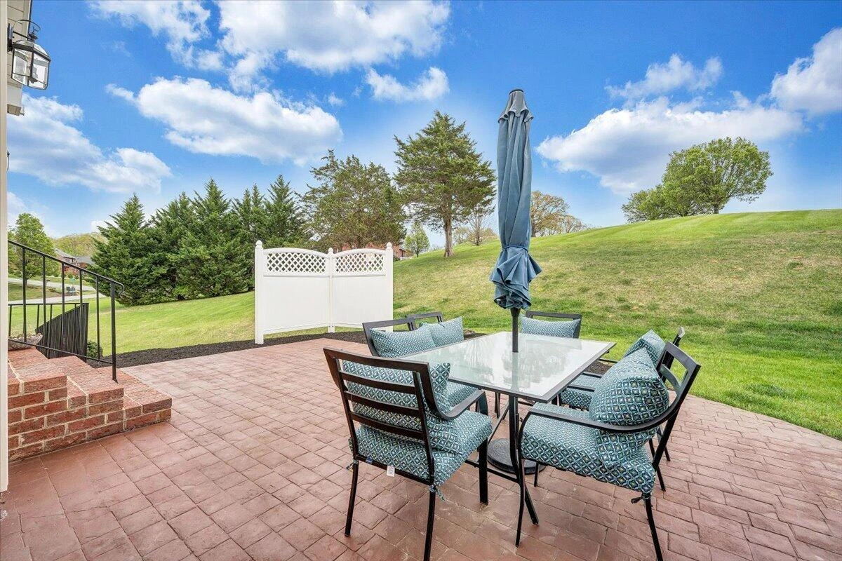 580 Scarlet DR - Photo 66