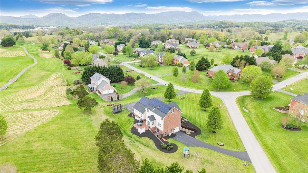 580 Scarlet DR - Photo 86