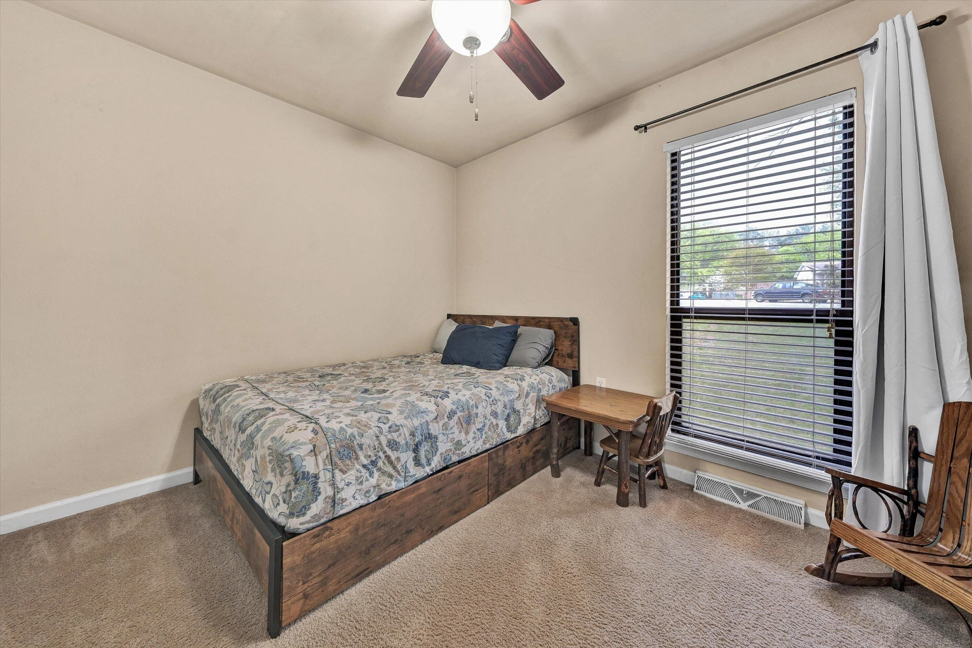2176 Horn CIR - Photo 21