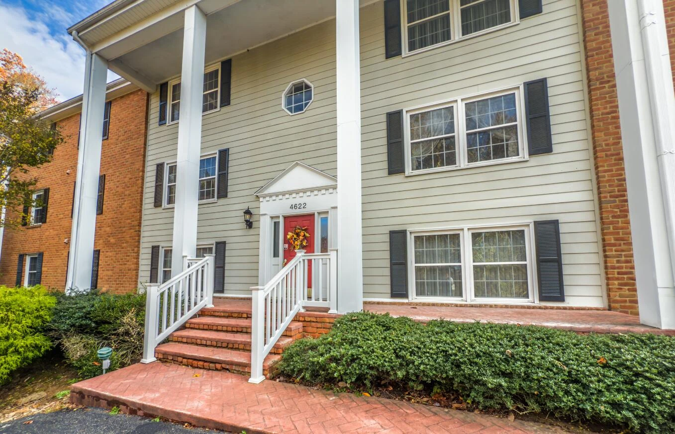 4622 Grandin RD - Photo 10