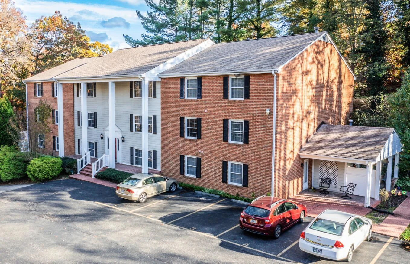 4622 Grandin RD - Photo 2