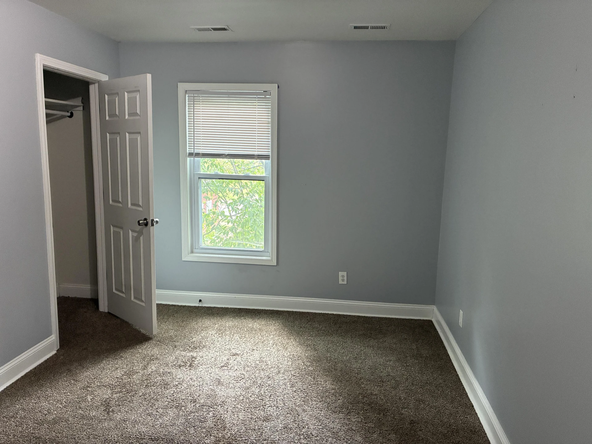 1524 Salem AVE - Photo 17
