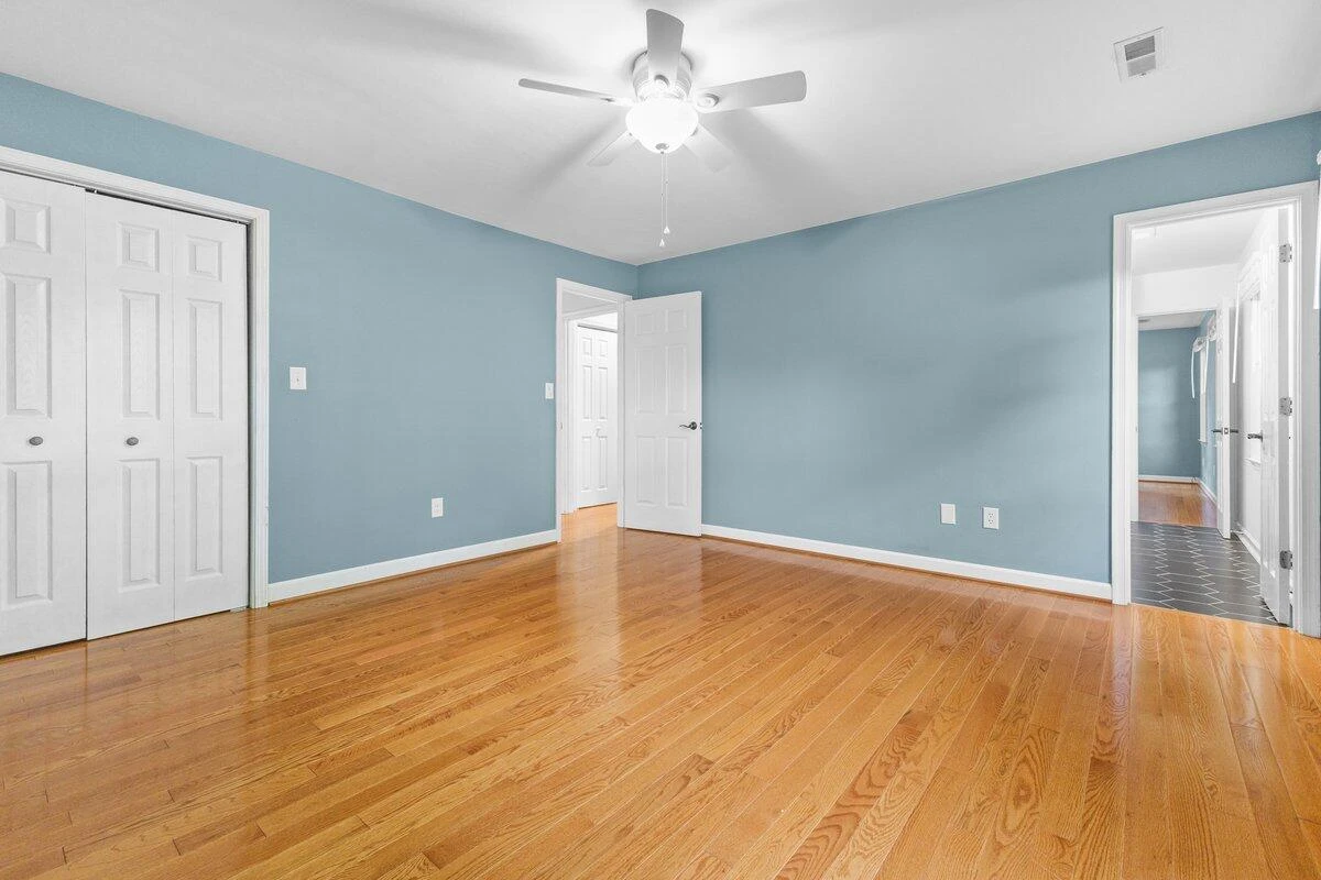3557 Peakwood DR - Photo 32