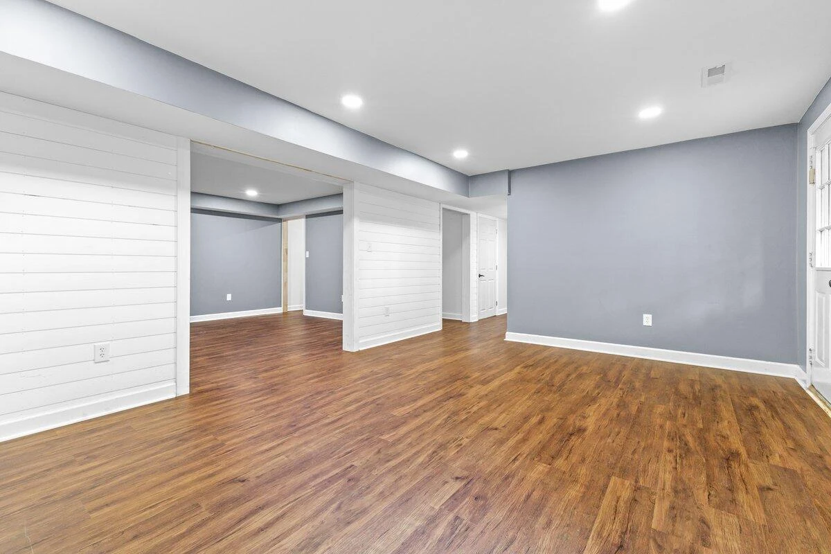 3557 Peakwood DR - Photo 45