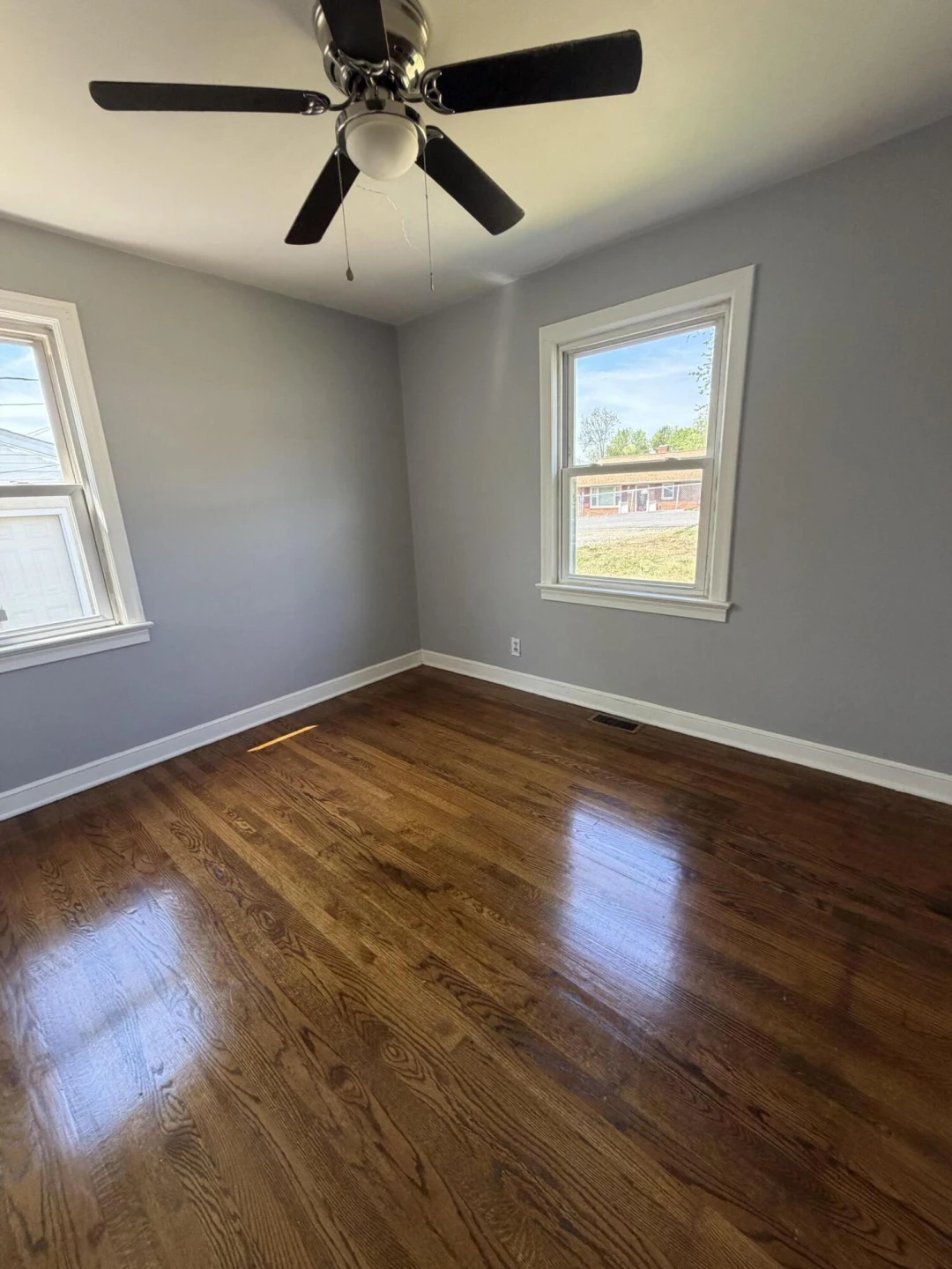 4202 Vermont AVE - Photo 5