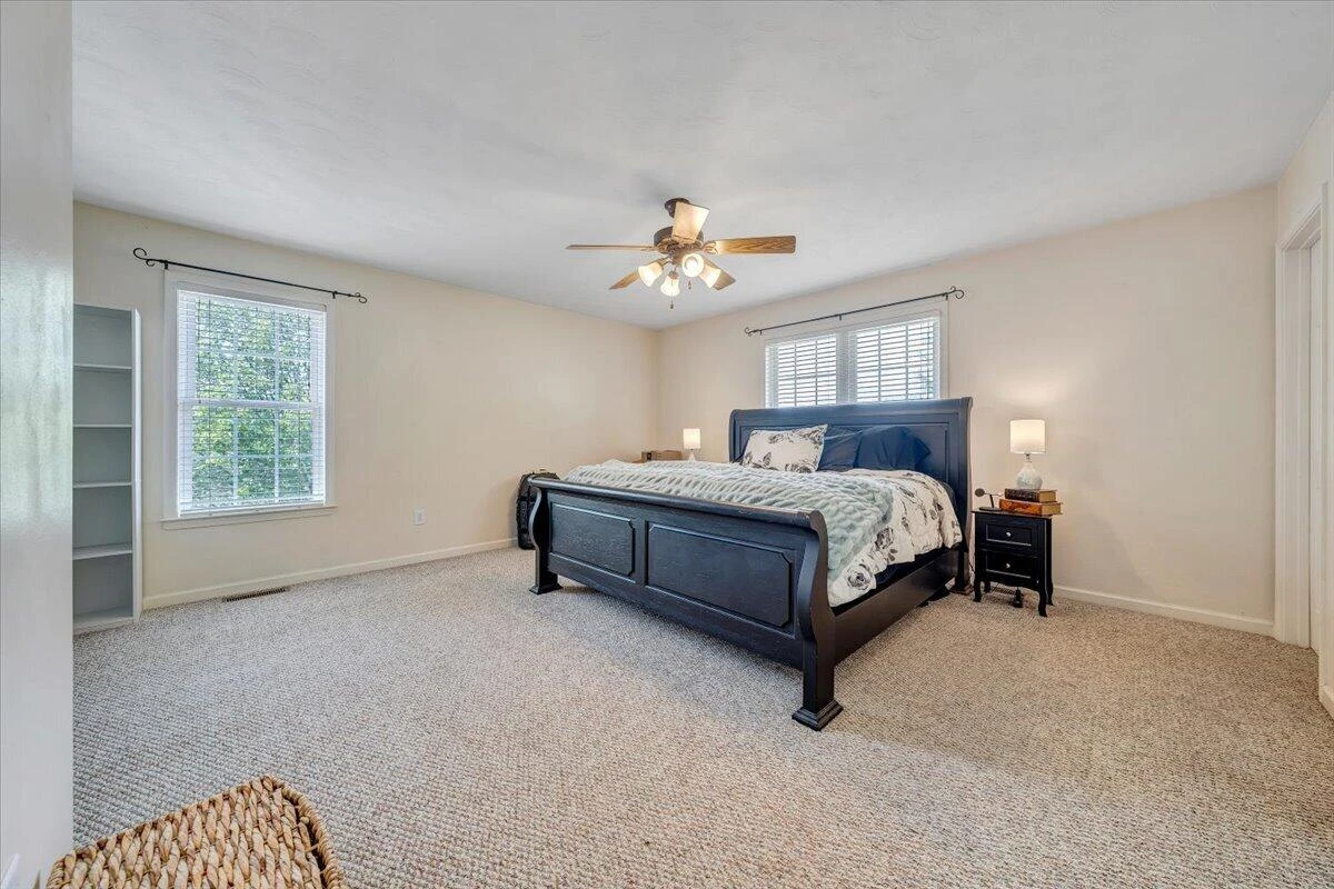 686 Pinehaven RD - Photo 22