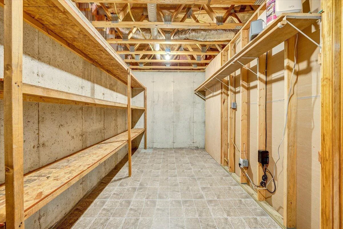 686 Pinehaven RD - Photo 43