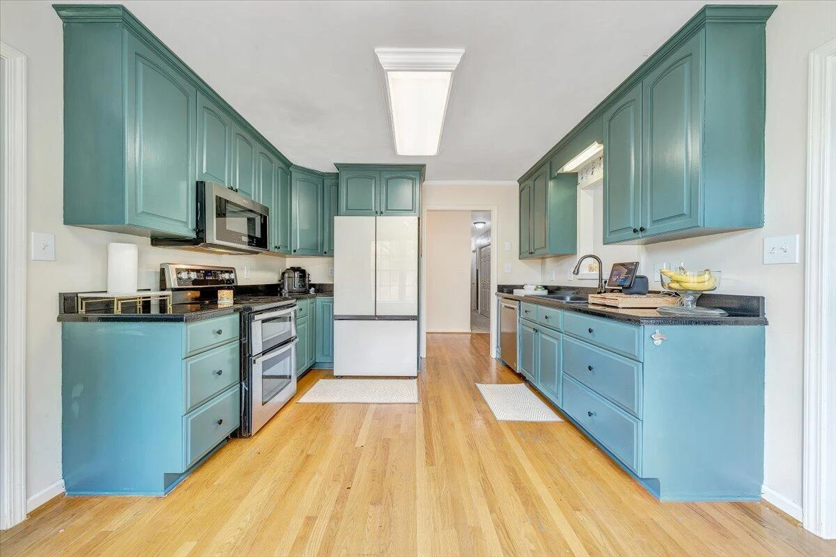 686 Pinehaven RD - Photo 11