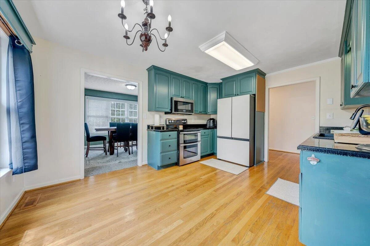 686 Pinehaven RD - Photo 12