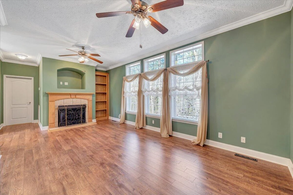 363 Ezra DR - Photo 21