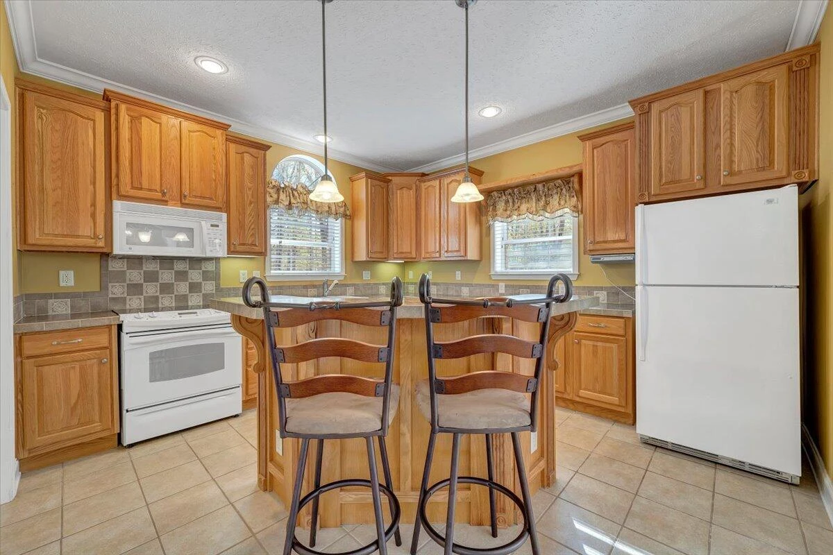 363 Ezra DR - Photo 24