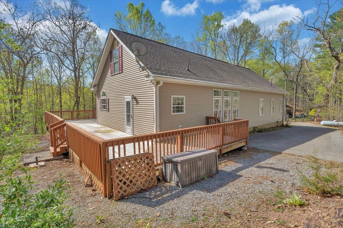 363 Ezra DR - Photo 61