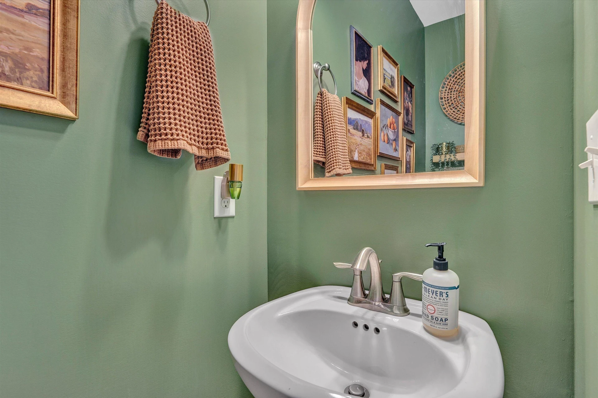 102 Simms BLVD - Photo 23