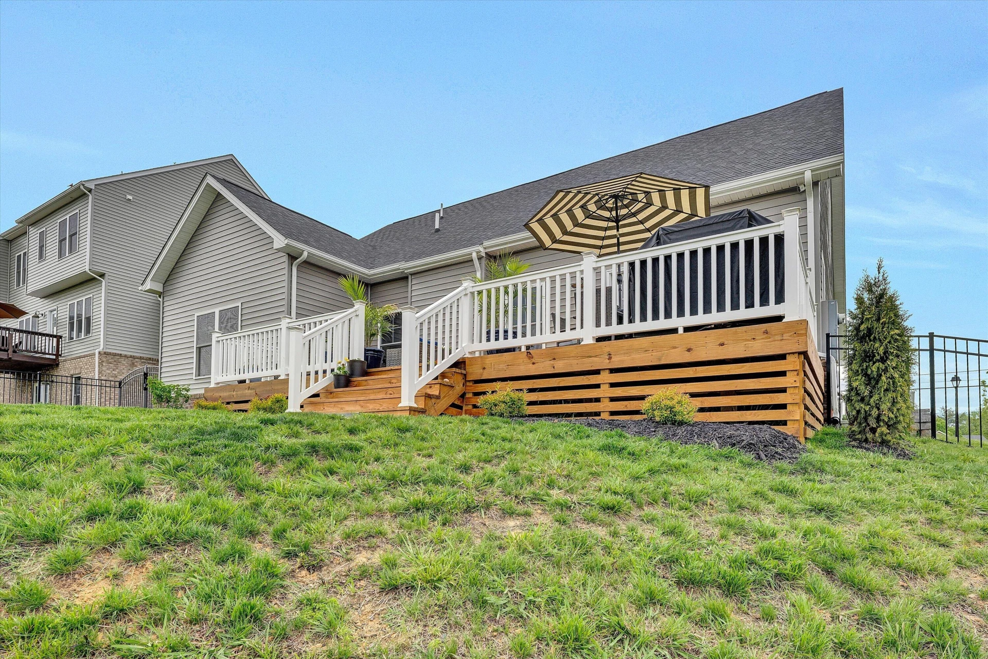 102 Simms BLVD - Photo 41