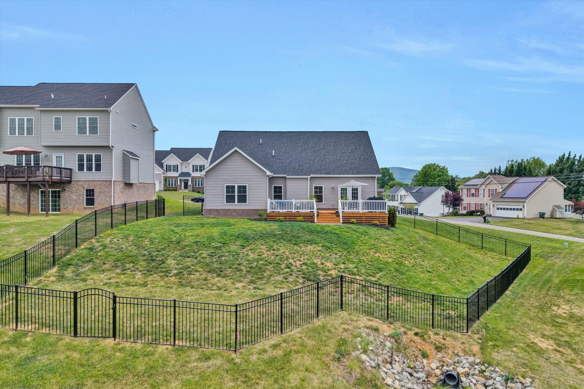 102 Simms BLVD - Photo 46
