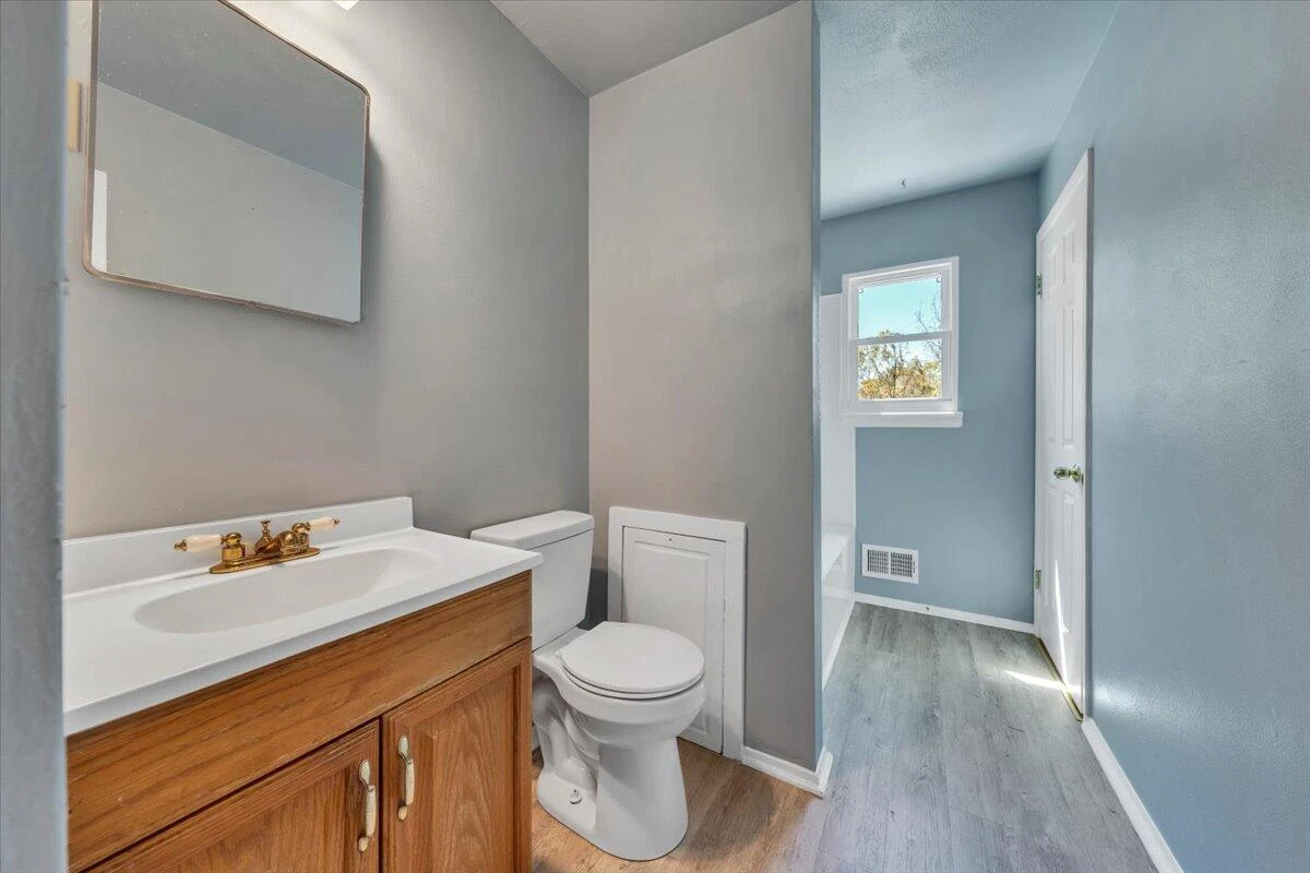 4230 Moomaw AVE - Photo 13