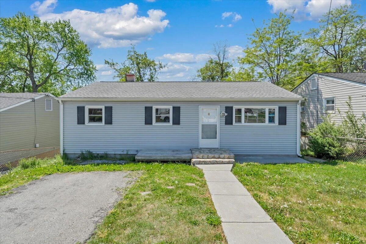 4230 Moomaw AVE - Photo 25