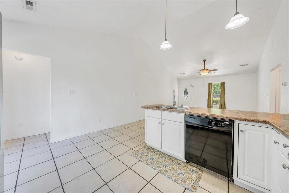 3824 Yellow Mountain RD - Photo 16