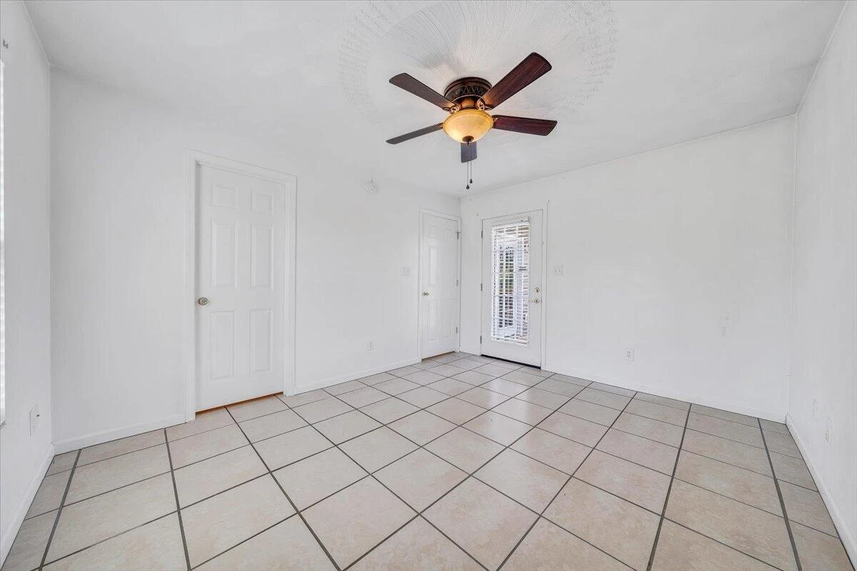 3824 Yellow Mountain RD - Photo 19