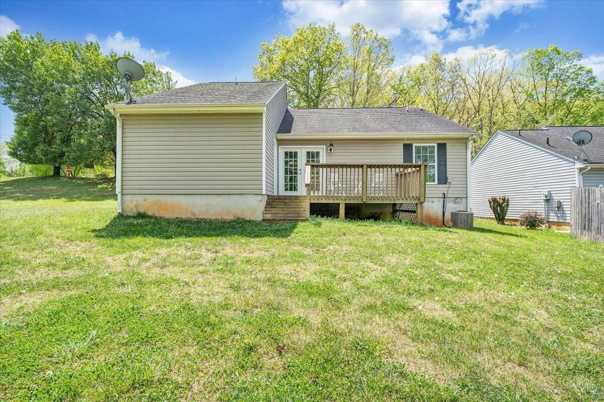 3824 Yellow Mountain RD - Photo 38