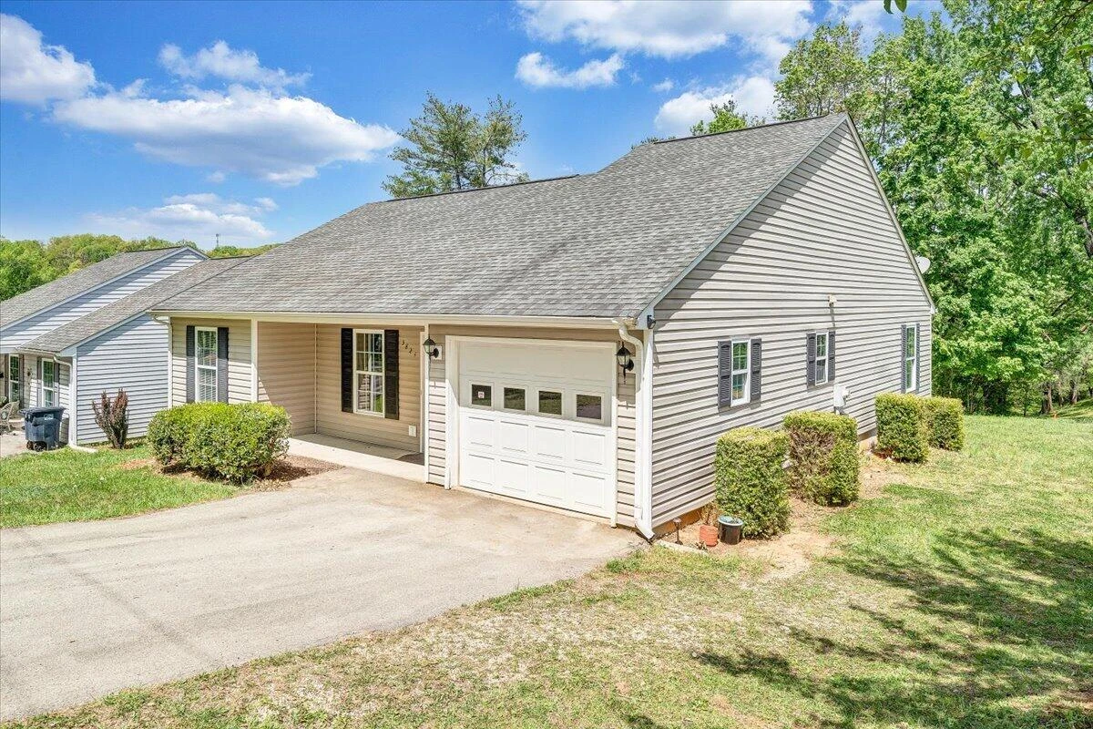 3824 Yellow Mountain RD - Photo 46