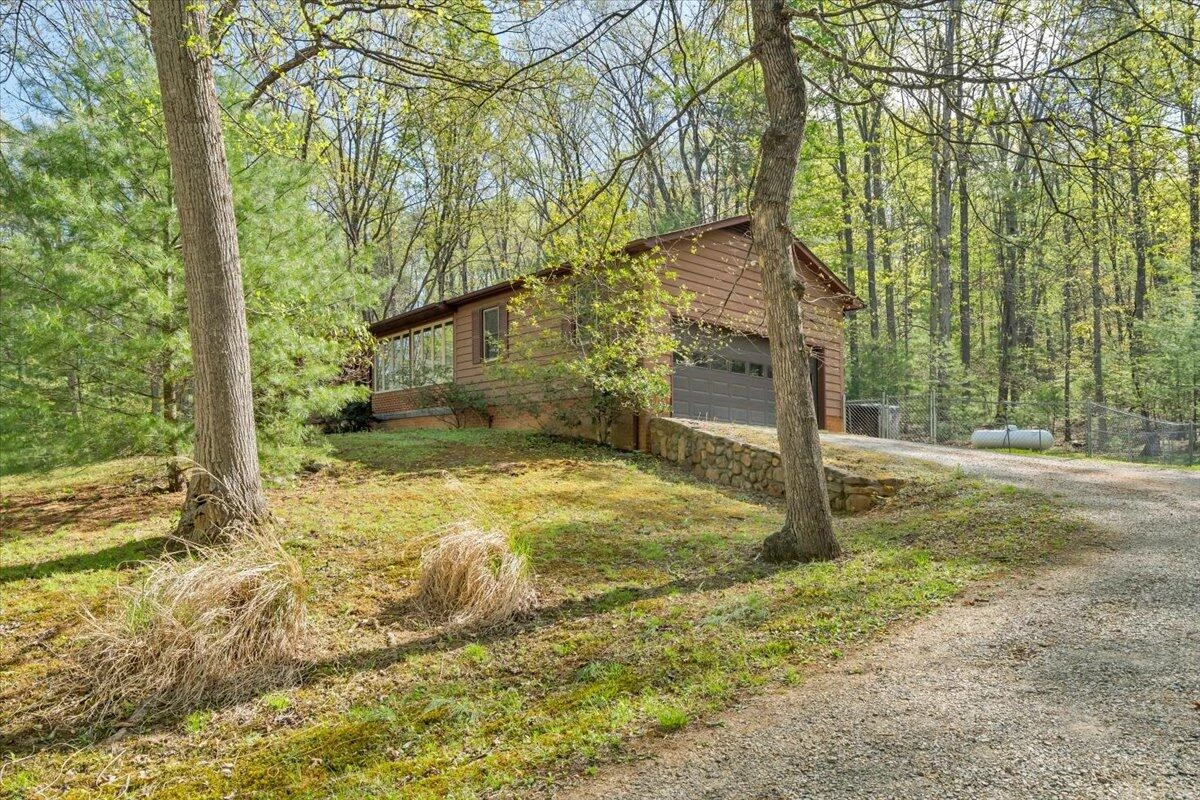 3878 Harborwood RD - Photo 2