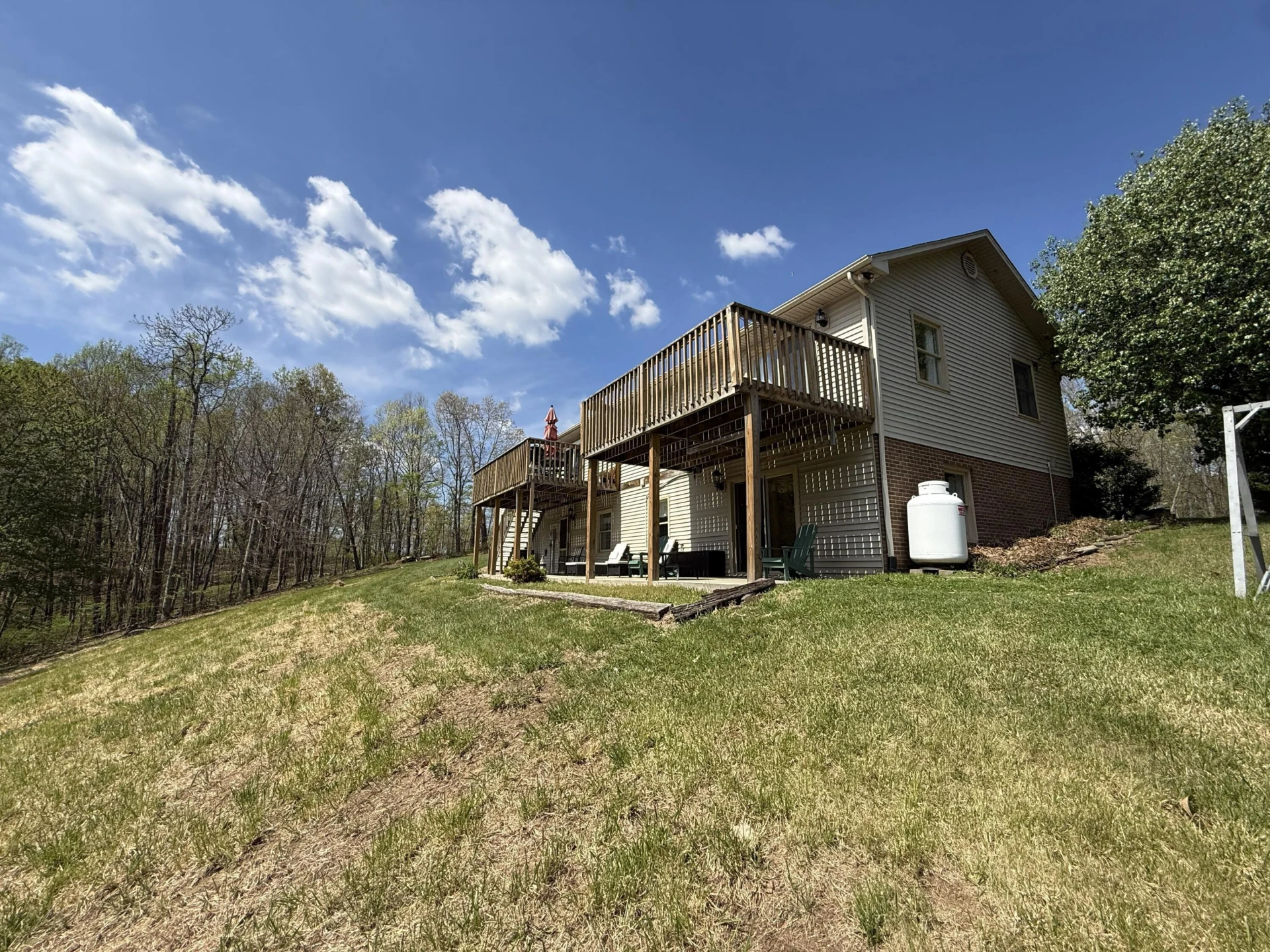 616 Dry Hill RD - Photo 3