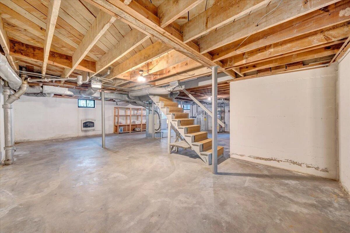2469 Tillett RD - Photo 33