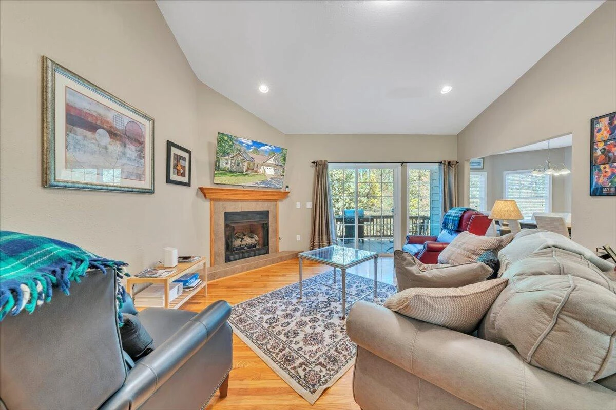 132 Pointe O Woods DR - Photo 14